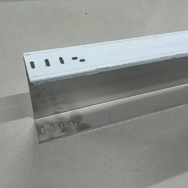 1.2mm-2.5mm मोटाई औद्योगिक केबल ट्रे केबल प्रबंधन के लिए टिकाऊ समाधान